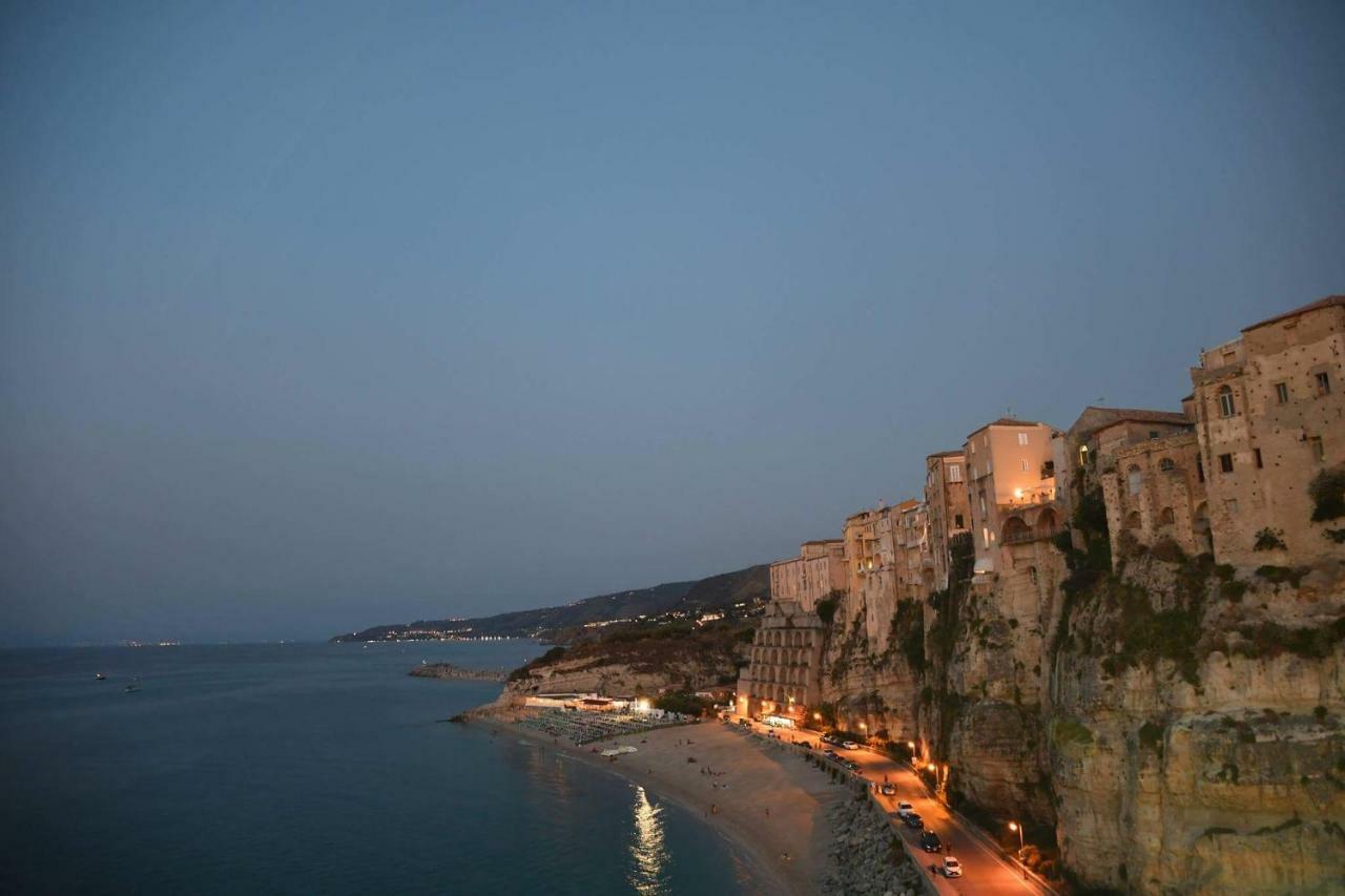 Casa Vacanze Miceli Tropea Exteriör bild
